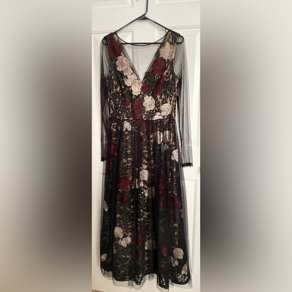 Antonio Melani Midnight Waltz Midi Gown/Dress.  Size 8. New with tags.